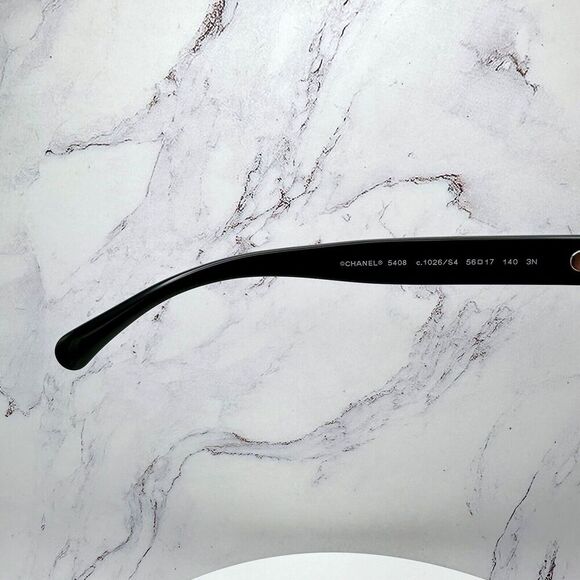 New CHANEL Sunglasses - Picture 8 of 16